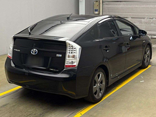 TOYOTA PRIUS 2010