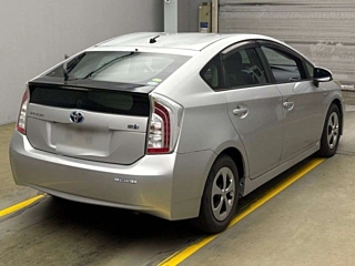 TOYOTA PRIUS 2013