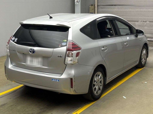 TOYOTA PRIUS ALPHA 2018