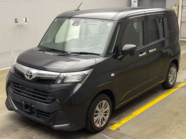 TOYOTA TANK 2018