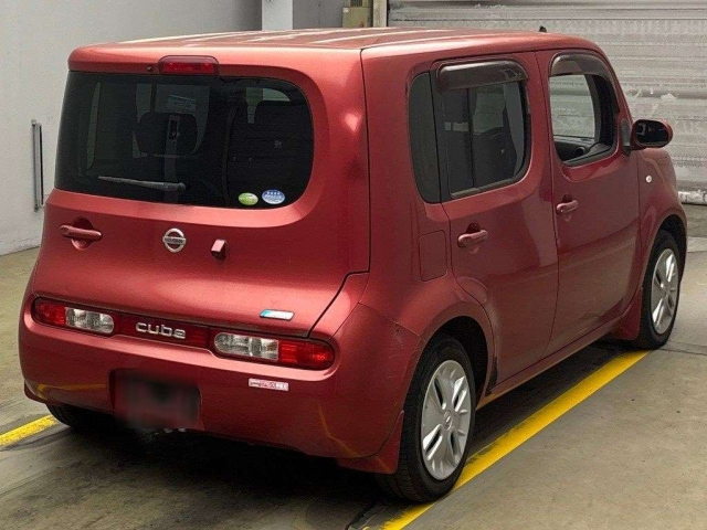 NISSAN CUBE 2010