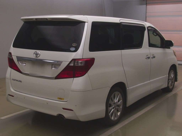 TOYOTA ALPHARD 2009