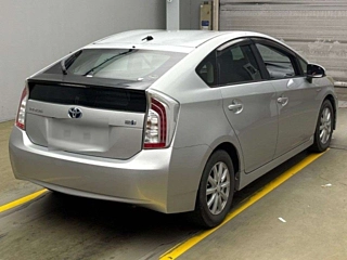 TOYOTA PRIUS 2013