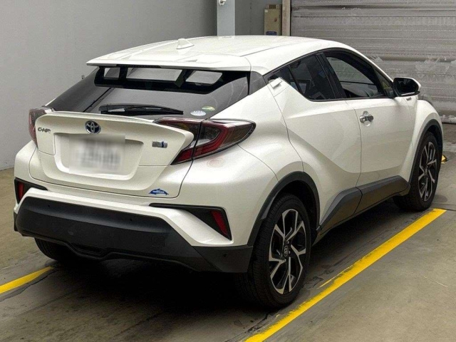 TOYOTA C-HR 2018