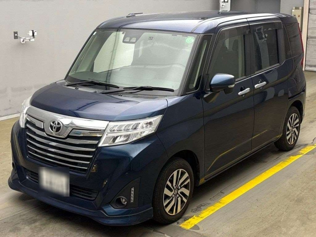 TOYOTA ROOMY 2019