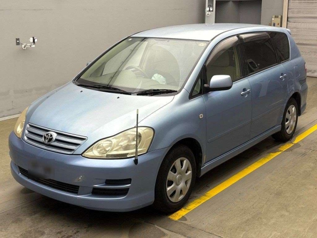 TOYOTA IPSUM 2009