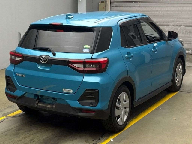 TOYOTA RAIZE 2020