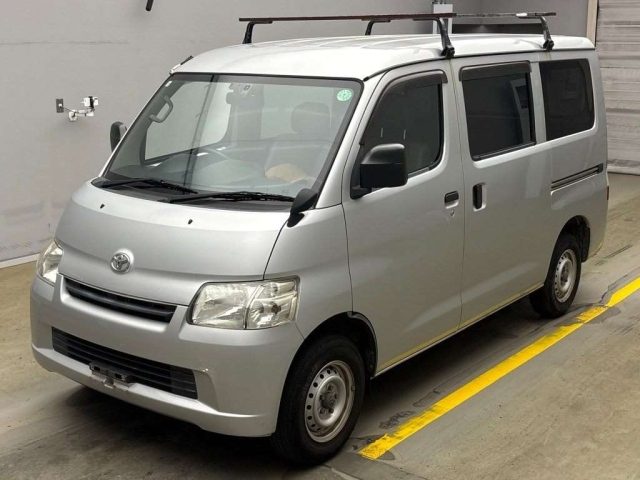 TOYOTA TOWN ACE VAN 2018