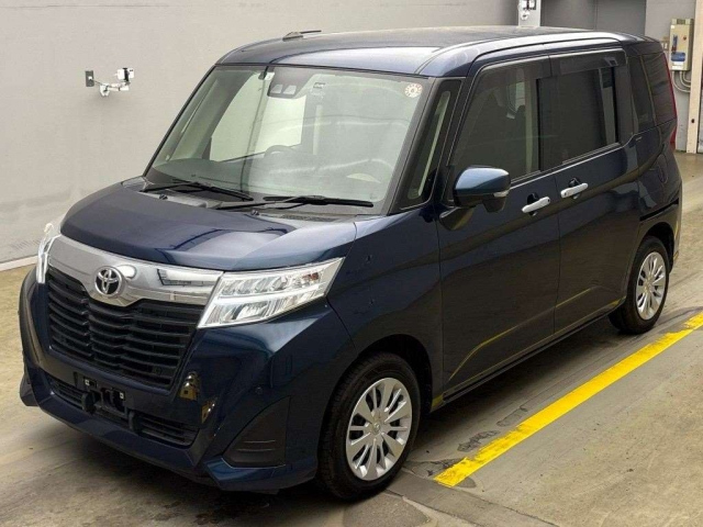 TOYOTA ROOMY 2020