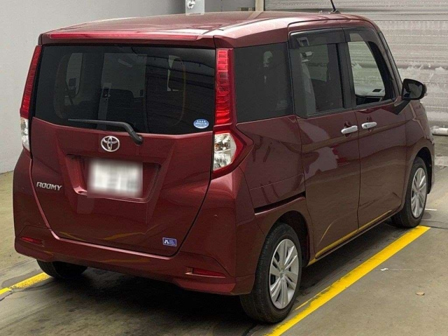 TOYOTA ROOMY 2021