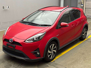 TOYOTA AQUA 2017