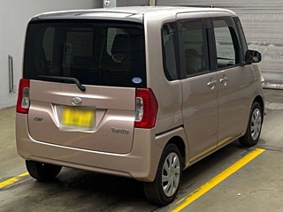 DAIHATSU TANTO 2013