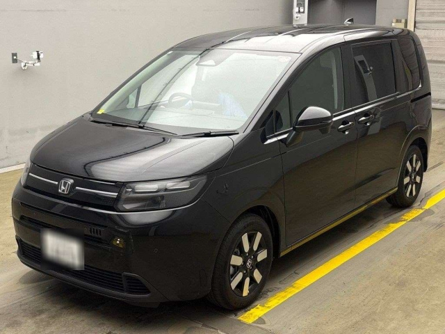 HONDA FREED 2025