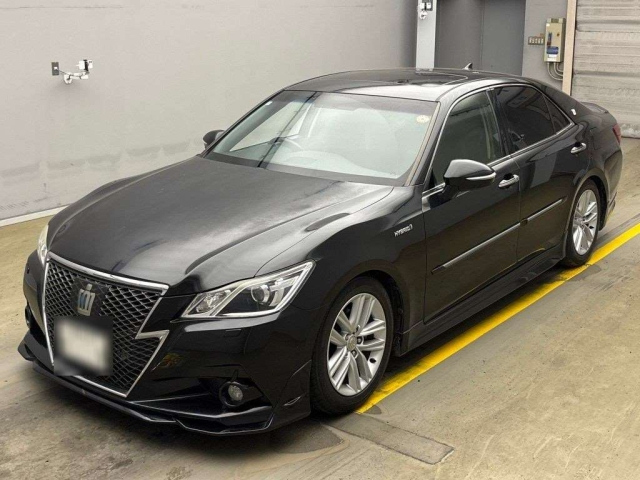 TOYOTA CROWN 2013