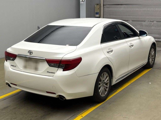 TOYOTA MARK X 2012