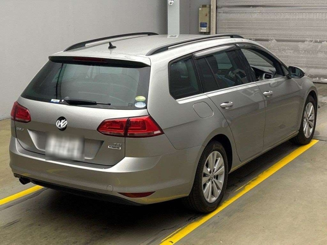 VOLKSWAGEN GOLF VARIANT 2015