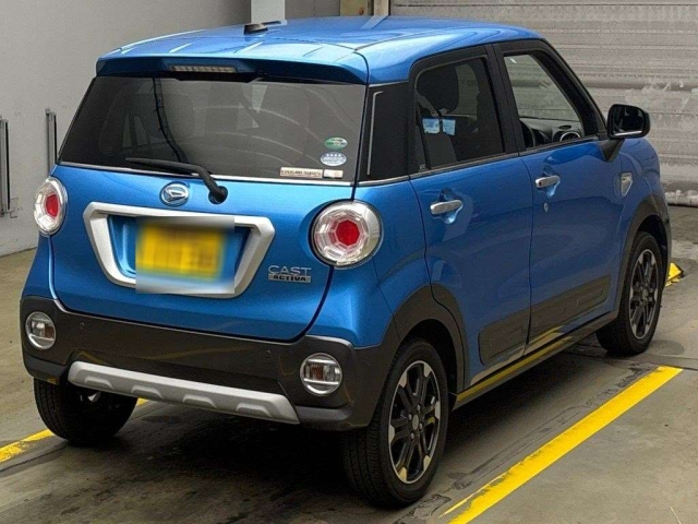 DAIHATSU CAST 2016