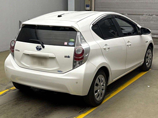 TOYOTA AQUA 2014