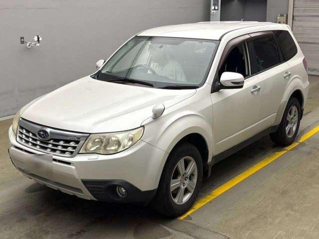SUBARU FORESTER 2011