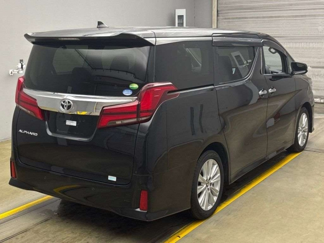 TOYOTA ALPHARD 2018