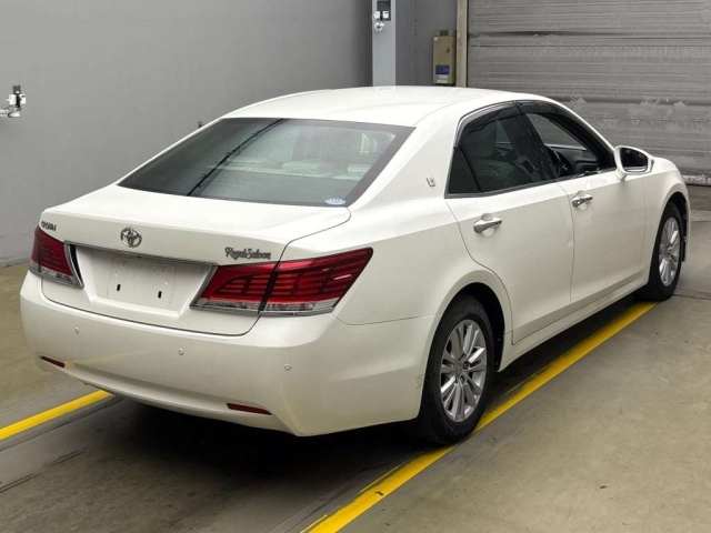 TOYOTA CROWN 2013