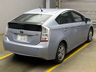 TOYOTA PRIUS 2010