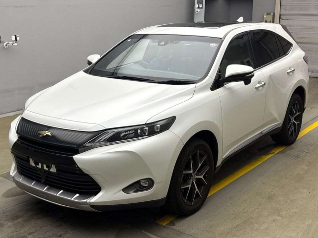 TOYOTA HARRIER 2016