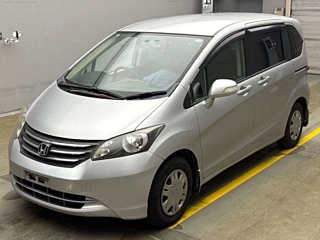 HONDA FREED 2009