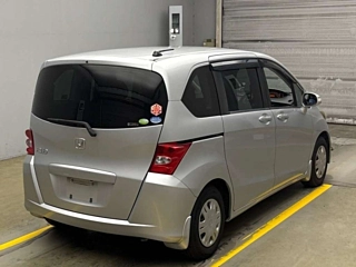 HONDA FREED 2009