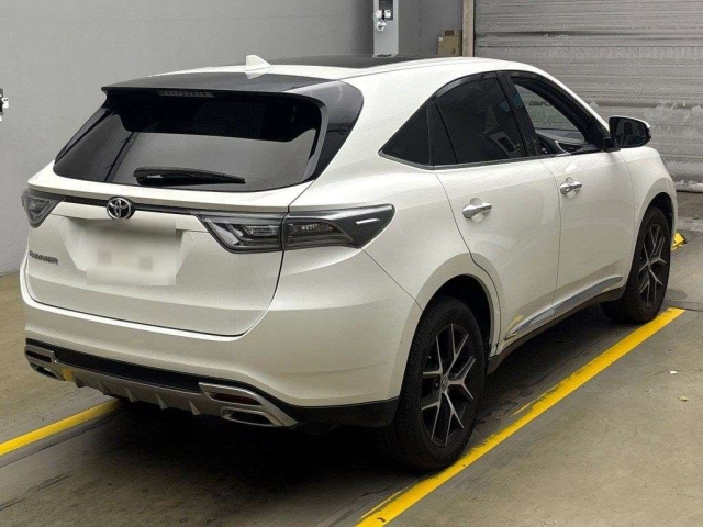 TOYOTA HARRIER 2016