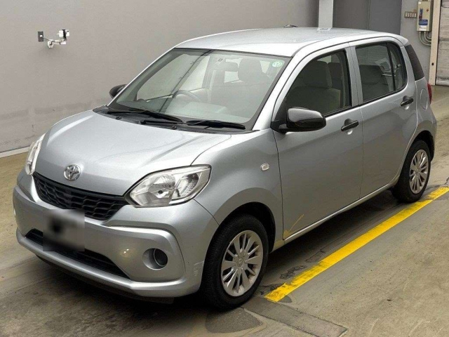 TOYOTA PASSO 2016
