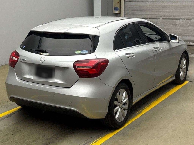 MERCEDES BENZ A CLASS 2016