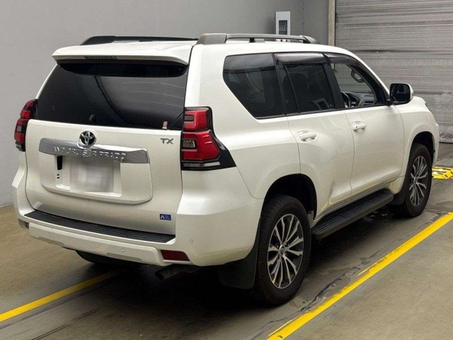 TOYOTA LAND CRUISER PRADO 2021