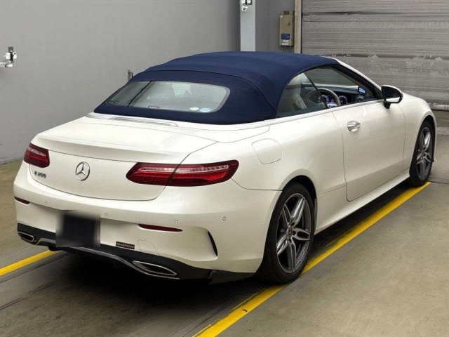 MERCEDES BENZ E CLASS 2018