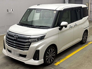TOYOTA ROOMY 2022