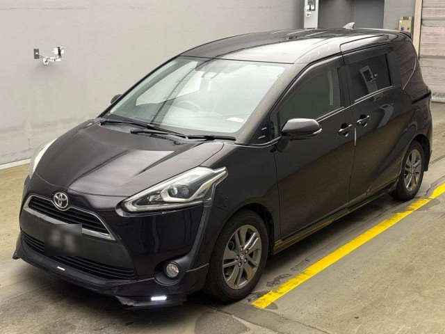 TOYOTA SIENTA 2018