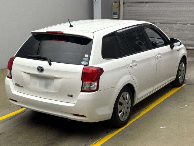 TOYOTA COROLLA FIELDER 2014
