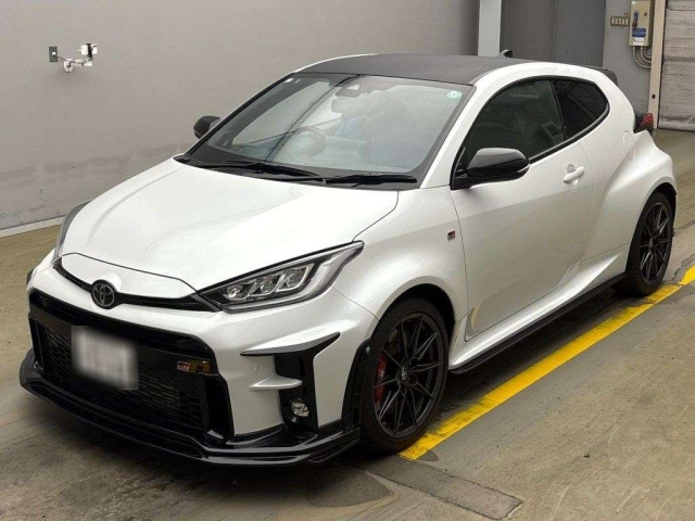 TOYOTA YARIS 2023