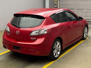MAZDA AXELA 2010