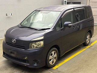 TOYOTA VOXY 2008