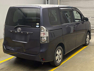 TOYOTA VOXY 2008