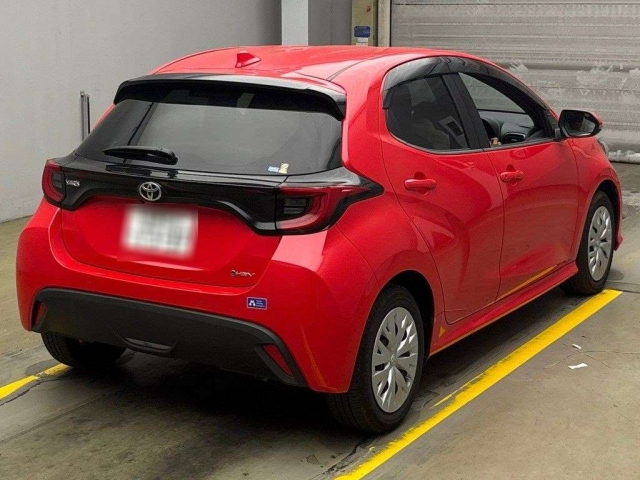 TOYOTA YARIS 2024