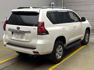TOYOTA LAND CRUISER PRADO 2021
