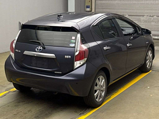 TOYOTA AQUA 2015