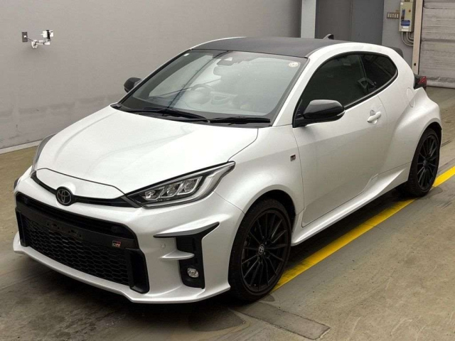 TOYOTA YARIS 2020