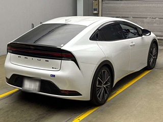 TOYOTA PRIUS 2024