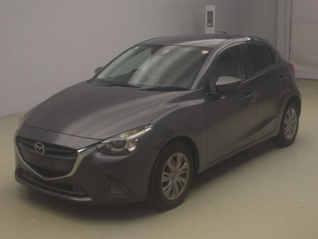 MAZDA DEMIO 2016