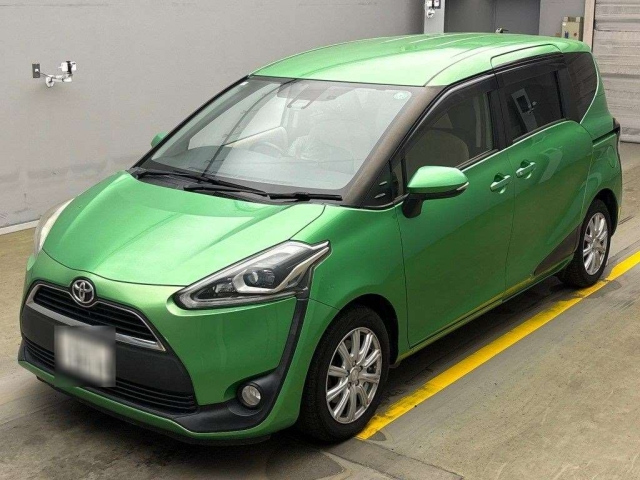 TOYOTA SIENTA 2017