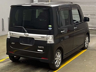 DAIHATSU TANTO 2012
