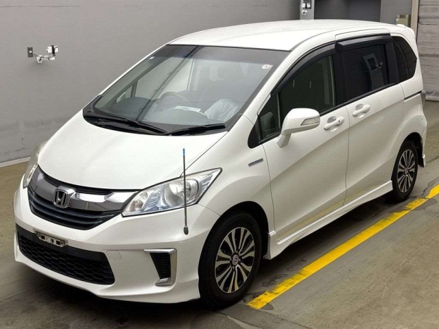 HONDA FREED 2014